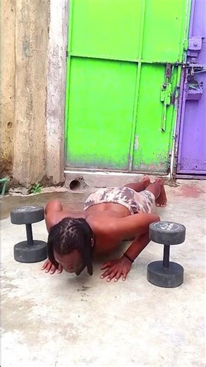 Explosive Push-Ups (Power & Strength)