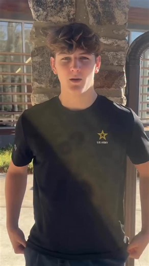 Rocky Penny jumped on the CUTPRO plan and gained 15 pounds of lean weight — the right way. 💪 Now he’s dominating matches and moving up weight classes without losing speed, strength, or endurance. That’s what happens when you fuel with science — not starvation. Eat More. Drink More. Weigh Less. WIN. That’s CUTPRO. 🔬🥇 #CUTPRO #CoachKnox #RockyPenny #PerformanceFuel #WrestlingNutrition #EatMoreDrinkMoreWeighLess #WrestlersDiet #PerformanceWrestling #WeightCutting #AthleteFuel #WrestlingSeason #C