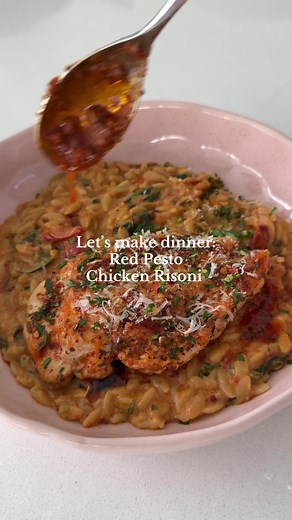 Delicious Chicken with Creamy Red Pesto Risoni