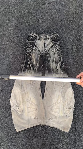 personsoul.items on Instagram: "SCAN TO SWAP THE COLOR DECONSTRUCTED EXAGGERATED FLARED PATCHWORK JEANS AVAILABLE ON WWW.PERSONSOUL.COM Details： · 100% Cotton · Wide Flared Silhouette Design ·Available in two colors ·Shipping worldwide #personsoulootd"