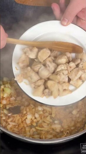 RECIPE 22: NOODLES WITH CHICKEN CREAM SAUCE