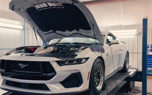Here are the ESS S650 Dyno results. Mods ESS G3R 95mm Twin flow returnless fuel system ID1050X LTH E85 SAE and STD numbers posted. We normally do not use STD numbers but because we see most internet numbers in STD we posted both. Around 7500 RPM you will notice the dyno graph wasnt linear. I have been working on modifying the VCT up top to keep the power climbing but need to work on blending in the vct up top bit smoother to keep that a bit more linear on the dyno graph. At the end of the Video 
