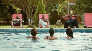 C'est bien connu, à Ouaga, les "Tchizas" en demandent toujours plus... 😅 🎬 LES TROIS LASCARS 🇧🇫, c'est LA comédie de l'année à découvrir au cinéma, dès le 5 novembre dans vos salles CanalOlympia 🔥 Fous rires garantis 👉🏾 https://bit.ly/LesTroisLascars #LesTroisLascars | CANAL Afrique