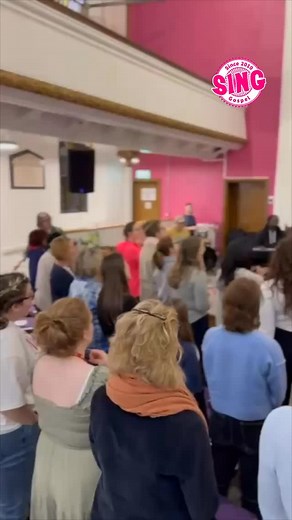 🎶SIX WEEKS TO GO🎶 Here’s a sneaky little tidbit of one of our favourite songs from this year’s summer setlist 😍 ⠀⠀⠀⠀⠀⠀⠀⠀⠀⠀⠀⠀ What would you love to hear @singgospeluk perform? Maybe we’ll add our favourite suggestions to our next setlist 👀 ⠀⠀⠀⠀⠀⠀⠀⠀⠀⠀⠀⠀ 🎟️ Don’t forget to purchase your tickets for our summer concert on July 12th at Acton Baptist Church, if you haven’t already — once they’re gone, they’re gone! Find the link in our bio 💫 ⠀⠀⠀⠀⠀⠀⠀⠀⠀⠀⠀⠀ . . . . #singgospel #singgospel2025 #prai