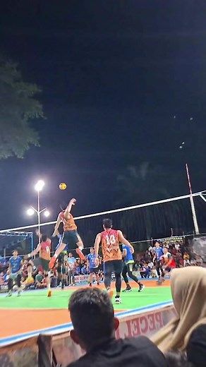 Taktik dan Skill Hendra Kurniawan dalam Volly