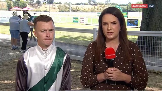"He's had a huge impact & been a pivotal part of my career & making me a better jockey & a better person." Patrick Moloney pays his respects to Mike Moroney & his loved ones. | Racing.com