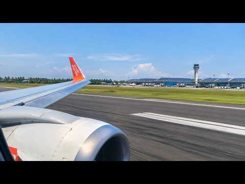 Boeing 737-800 NG Pushback & Takeoff from the World's First Solar Airport ☀️ | Real Aircraft Sounds