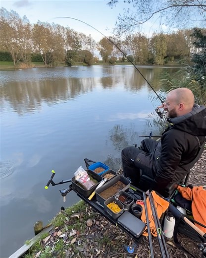 53K views · 1K reactions |  헪헛헔헧 헛헔헣헣험헡험헗 헪헛험헡... ...We gave non-Fjuka user John a bag of Squeez-Ready™ Method Pellets when he was fishing near us & struggling? ⚡️ INSTANT fishing & INSTANT results, that's what  Real 2mm pellets ready to go straight from the bag, oozing Sensate™ for a fast response #Fishing #Angling #methodfeeder #CarpFishing #sensate #fjukacatch #FeederFishing #fishingbait #angling #fjukabait | Fjuka Fishing Bait | Facebook