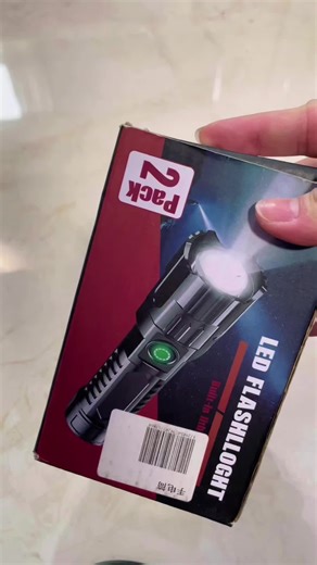 Portable LED Strong Light Flashlight