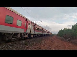 22114 Thiruvananthapuram North (TVCN) - Lokmanya Tilak Terminus (LLT) SF Express
