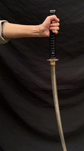 Skyrim Katana Blade Sword Akaviri Sword!#skyrim #katanasamurai #cosplay #katanalobby