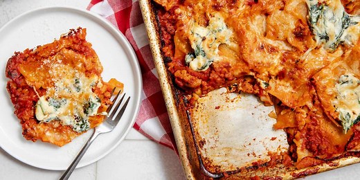 I Tried Giada De Laurentiis' Lasagna Recipe and It's the Only Way I'll Make It From Now On
