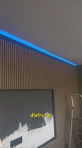 DAVID | REFORMAS 🛠️ | Instalación de tira LED RGB | Instagram