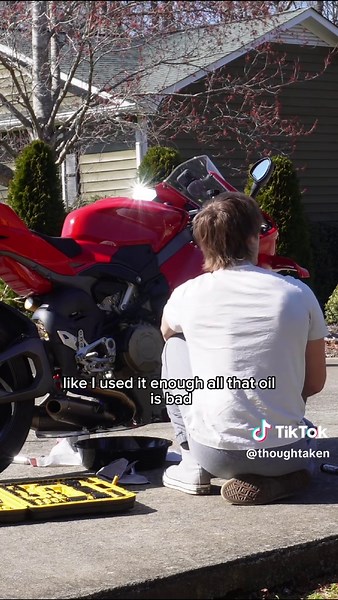 Oil Change Tips: Avoid Common Mistakes