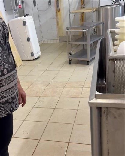 Locals Restaurant on Reels | Facebook