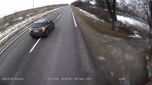 Mūsu uzņēmums Mapon kopā ar citiem sociāli atbildīgiem uzņēmējiem piedalās CSDD satiksmes drošības kampaņā NeredziNeapdzen.lv, kuras mērķis ir pievērst sabiedrības uzmanību vienam no bīstamākajiem ceļu satiksmes manevriem – riskantai un pārgalvīgai apdzīšanai. Komerctransporta aprīkošana ar videoreģistratoru sistēmām sniedz ne tikai pilnvērtīgu informāciju satiksmes negadījumu analīzei pēc avārijām, bet arī darbojas preventīvi, uzlabojot satiksmes dalībnieku braukšanas kultūru, kā apliecina sati