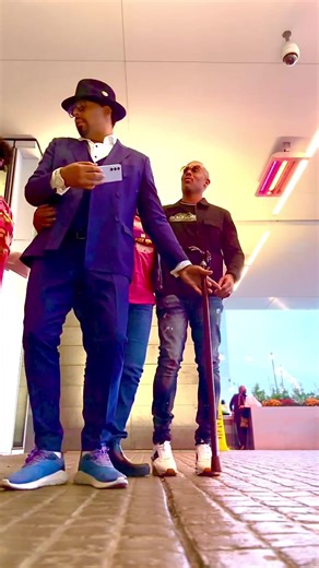 My brother @officialalbsure gonna get me in trouble in these MD streets 👀…could you hang with us for 24 hrs? #AlBSure #JamieTyler