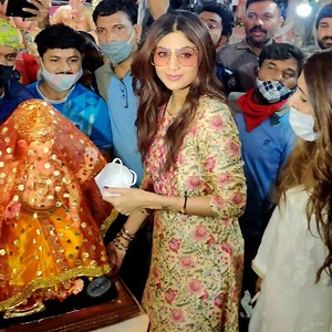 1.5M views · 11K reactions | Shilpa Shetty welcomes Ganpati Bappa,...