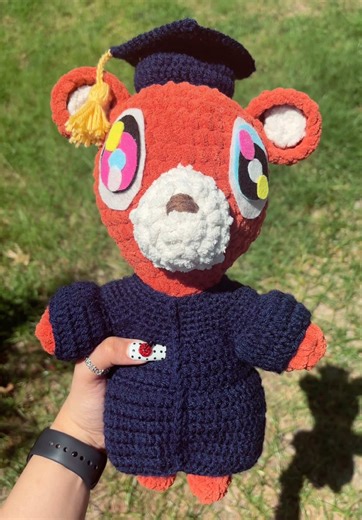 Kanye Bear Crochet Graduation Gift Tutorial