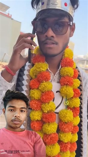 Introducing the "VitaWear SmartBand," a next-generation wearable gadget♥️