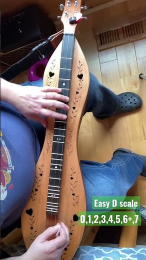 😎Mountain Dulcimer Minute | Easy D Scale Fun