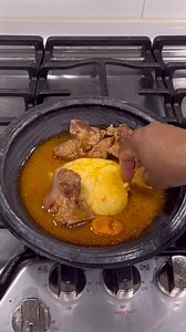 This song and soup is dedicated to my Super Sweet Team members that have been battling it out for me for the past week, oh my goodness you guys have no size, I’m overwhelmed, I don’t even have to say a word WAO I knew the LOVE was Deep but now I realize it has no boundaries, I LOVE YALL SO MUCH my SUPER SWEET TEAM MEMBERS 😘✌🏽❤️❤️❤️:THANK YOU & a Happy Sunday ::Pork Light Soup :::Good Vibes Only:::#sweetadjeley #sweetitintinz #sweetteam #explore #explorepage #foodblogger #africanfood #africanfo