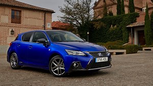 Lexus CT復活變身跨界SUV？ 日媒：定位在UX之上協力拼銷量 | 地球黃金線