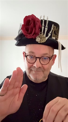 Halloween 🎃 #magie #magicien #magique #illusion #tourdemagie #corse #corsica #élastique #halloween | Corse Magie