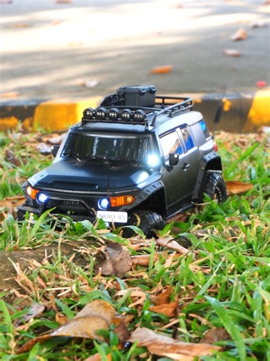 HB ZP1007 FJ Cruiser RC Car Overview and Pricing