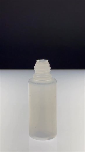 When water freezes, it expands. But have you ever actually seen it happen? 💧 I placed a vial of water into liquid nitrogen, and as the water froze, it pushed itself out of the vial — then froze the droplet floating on top! Surface tension and hydrogen bonding team up to create this mesmerizing moment of physics in action. #ScienceIsBeautiful #TommyTechnetium #LiquidNitrogen #ScienceExperiment #PhysicsInAction #ChemistryClass #FreezingWater #STEM #ScienceShorts #HydrogenBonding #SurfaceTension #