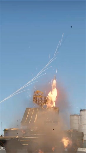 2K12 Kub fires 3M9 missile at Su 27 Flanker flare 🔥 #Kub #3M9 #Su27 #Flanker #SAM #Strike #Air #Sim