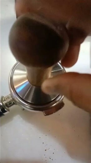 How to make a good espresso #coffee #barista #espress#coffeeshop#latteart #shorts