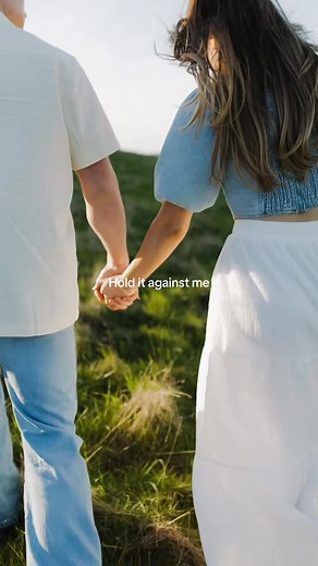 Romantic Couple Trends: Capture Your Love Story