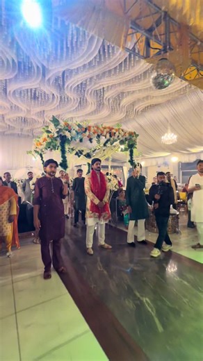 Celebrate Your Mehndi Dance with Joyful Moves