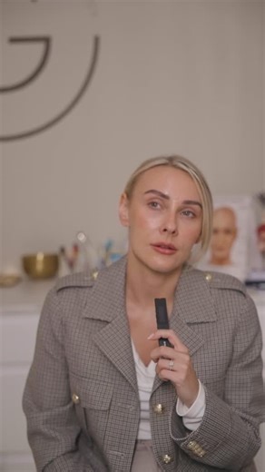 TRAINING | AESTHETICS | SKIN on Instagram: "The secret to “Glass Skin.” = Microneedling ✨ From a medical perspective, we call this “Collagen Induction Therapy.” It sounds intense, but the concept is simple: we create tiny, controlled micro-injuries to the skin. This tricks the body into thinking it’s been damaged, which immediately triggers a massive “wound healing” response. Expect improvements in: - Fine lines & wrinkles - Acne scarring - Dullness & uneven skin tone - Pore size It’s the most d