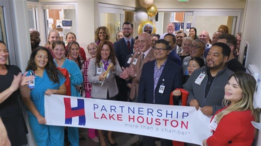 10K views · 100 reactions | Memorial Hermann Northeast Hospital is enhancing the patient experience by expanding cardiovascular services, including a new dedicated cardiovascular intensive care unit, to help patients navigate their heart health journey. Learn more: https://bit.ly/4lDaMJc. | Memorial Hermann | Facebook