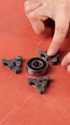 DIY Fidget Spinner From Bike Chain! | Bored Panda Art