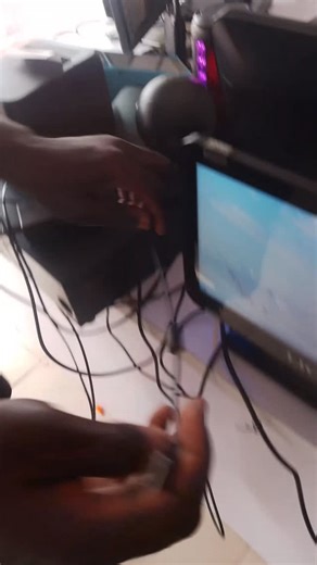 Fakwagh Kpenkpen on Instagram: "Step by step method on how to connect the printer to system communication cable and very it's workability 102"