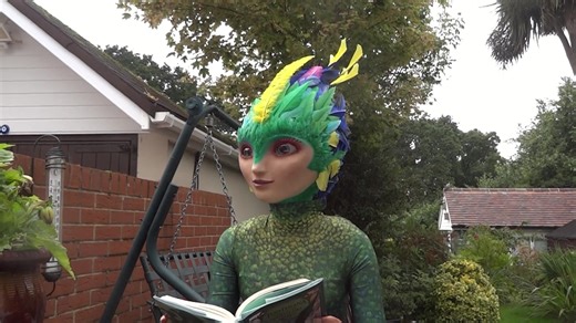 Tooth Fairy, from 'Rise of the Guardians'- 'The Imposter'! #riseoftheguardians #rotg #toothfairy #toothiana #dreamworks #dreamworksanimation #toothfairycosplay #liveaction #universalstudios