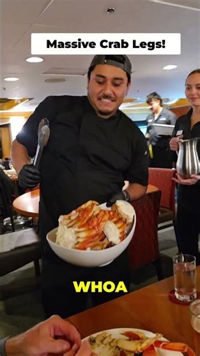 Giant Crab Legs Feast! Waiter Serves Massive Seafood Platter (1)