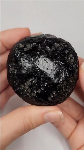 Two extra large tektites from Thailand 204gram and 164gram museum grade