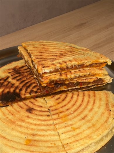 Recette rapide de Kesra farcie à la viande hachée