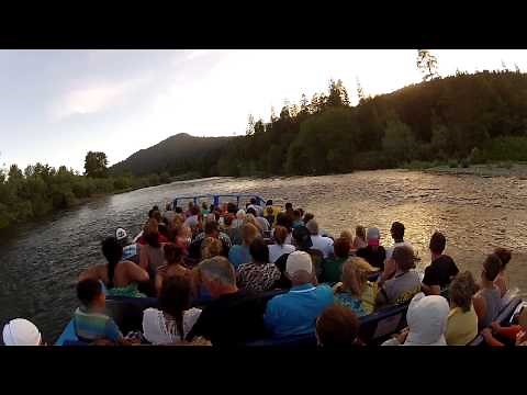 Hellgate Jetboat Having Fun With Another Boat