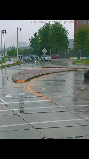 Milwaukee Car Crash Compilation at Roundabouts