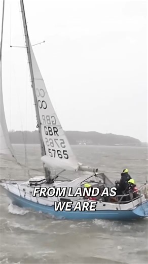 Mastering waves: Expert techniques for smooth sailing in bad weather! | Yachting Monthly