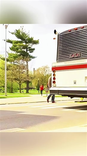 Let’s dance 😂😂🕺🕺 #foryou #fyp #dancing #roypurdy #dance