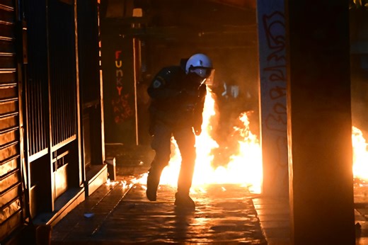 Αλέξανδρος Γρηγορόπουλος: Επεισόδια σε Αθήνα και Θεσσαλονίκη μετά τις πορείες στη μνήμη του