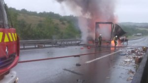 Accident sur l’autoroute A20 : un poids lourd prend feu, la circulation des véhicules totalement coupée