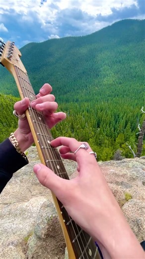 short riff in the valley