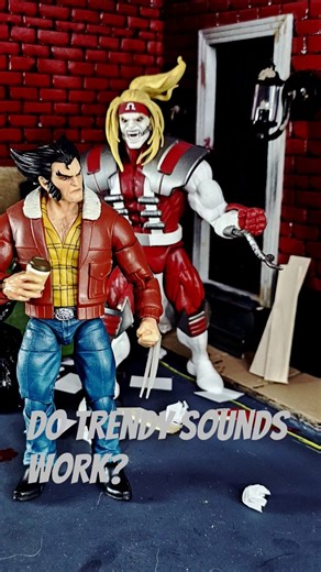 Wolverine vs Omega Red #marvellegends #wolverine #omegared #trending #collector